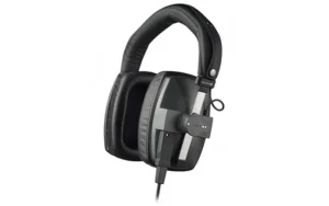The Beyerdynamic DT-150 headphones are designed for professional use in noisy studio environments.